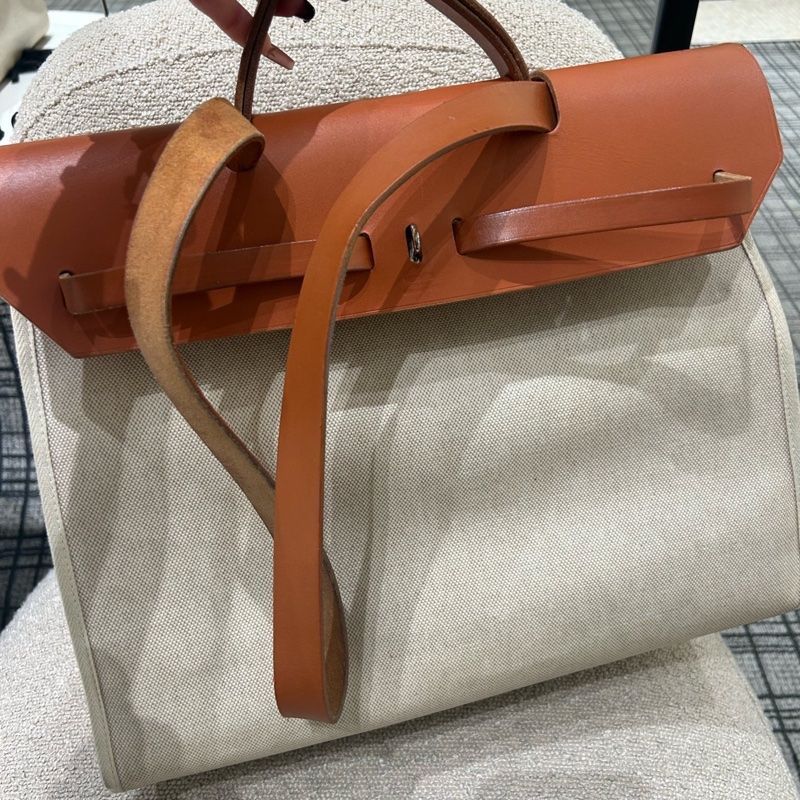 Hermès 愛馬仕米色 herbag39 特惠價 售出不退-1