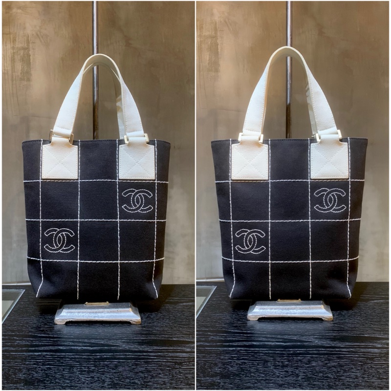 香奈兒黑色帆布冰格CC手提包 Chanel Vintage Black Canvas Handbag With Quilted CC Logo-1