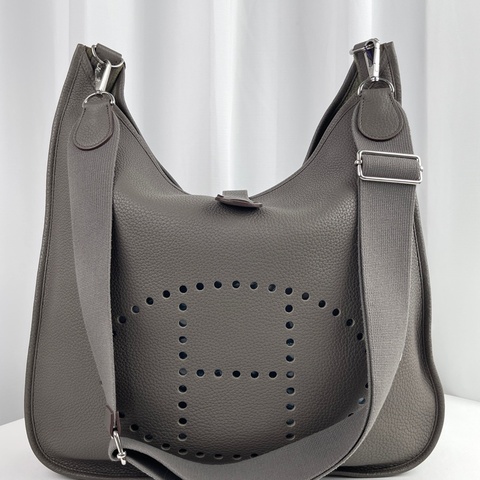 Hermès 愛馬仕 伊芙琳39 框P刻  男女同款