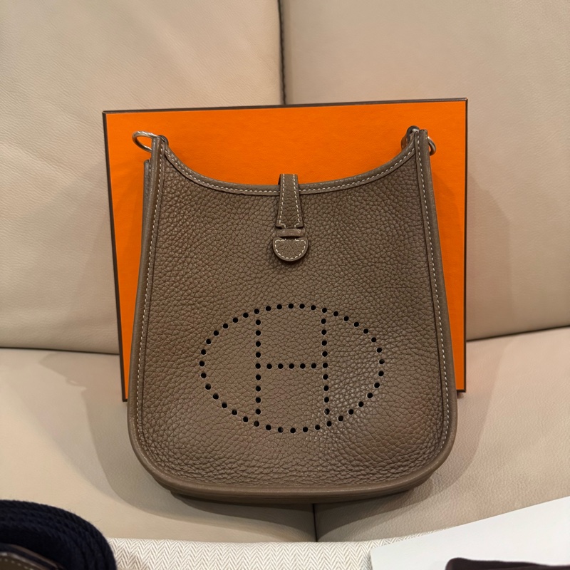 Hermes 愛馬仕 mini Evelyne 依芙琳/斜背包/大象灰銀釦/D刻/95新美品-1