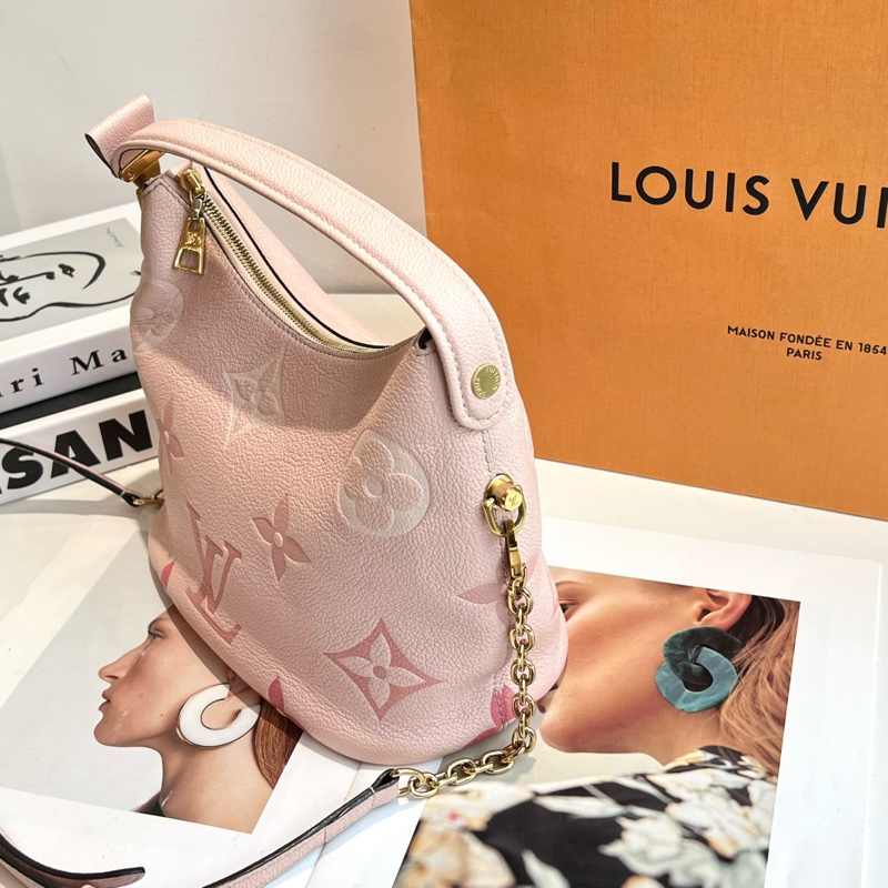 Louis vu 路易威登 hobo水桶飯盒包 櫻花粉 芯片 一包兩用 底長25-4