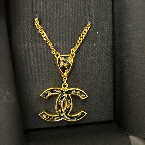 CHANEL 經典黑金雙 C 星夜金燦項鍊