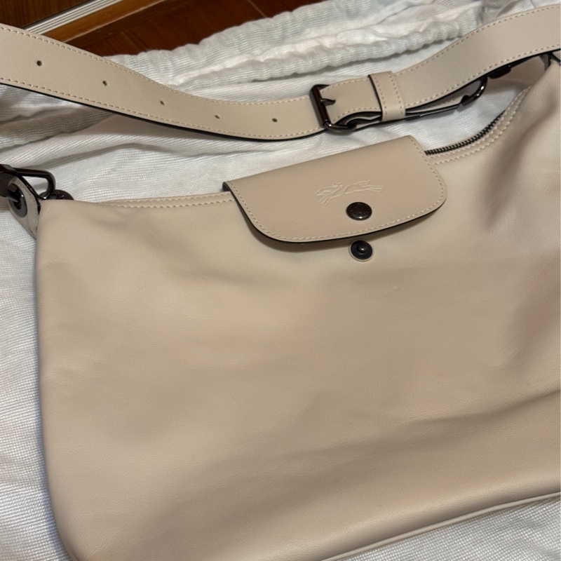 Longchamp LE PLIAGE XTRA hobo半月形單肩包 M 白紙色 牛皮-1
