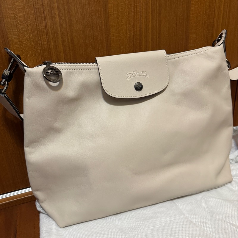 Longchamp LE PLIAGE XTRA hobo半月形單肩包 M 白紙色 牛皮-5