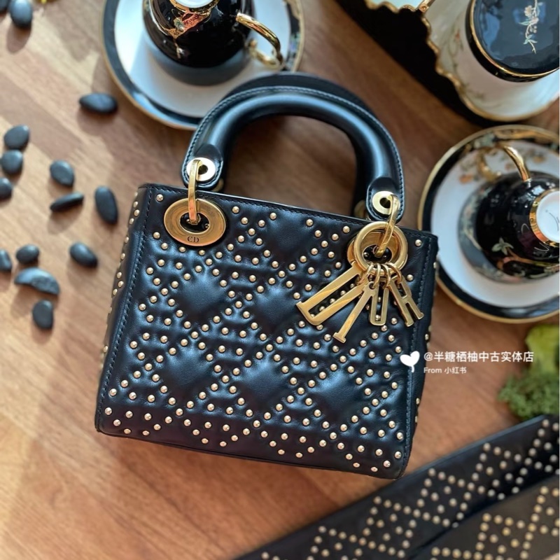 Dior • Lady Dior 經典黑金牛皮卯釘三格戴妃-2