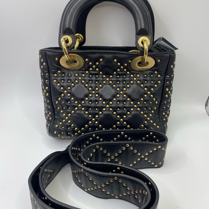 Dior • Lady Dior 經典黑金牛皮卯釘三格戴妃-4