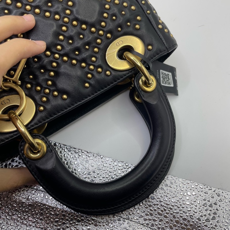 Dior • Lady Dior 經典黑金牛皮卯釘三格戴妃-6