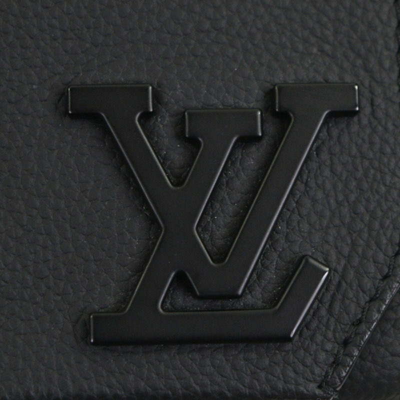 路易威登 M57081 黑色皮革 LV Aerogram Takeoff 斜背包，附原廠盒和防塵袋，法國製造，男士款-8