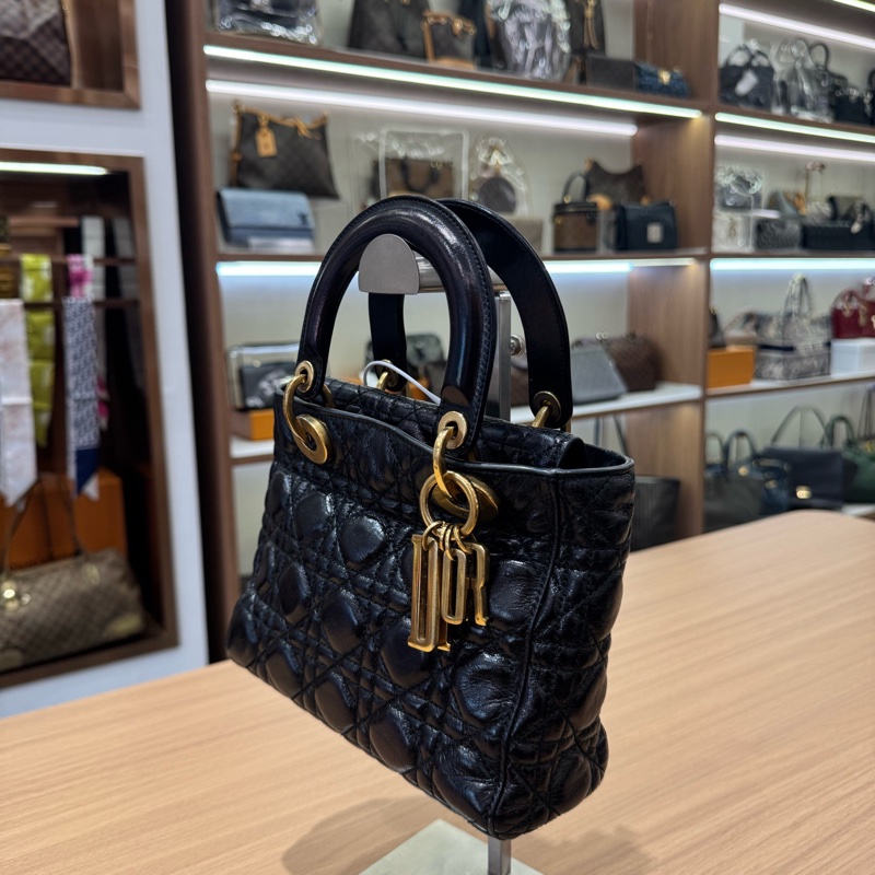 Dior • Lady Dior 經典黑金油臘牛皮四格戴妃包-4