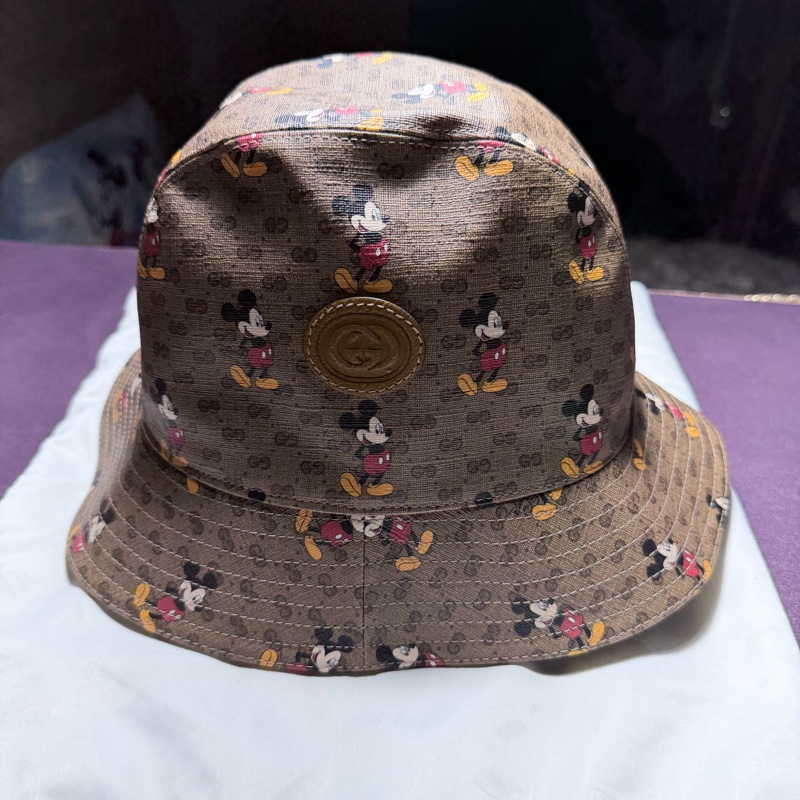 GUCCI 聯名迪士尼米奇漁夫帽-0