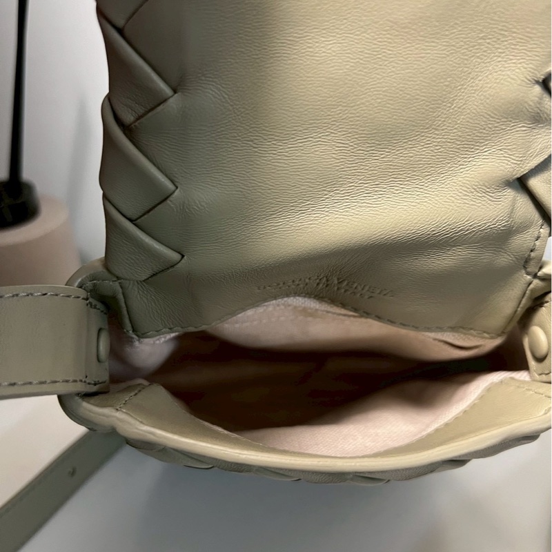 Bottega Veneta Mini Cobble 小羊皮 經典BV編織包-5