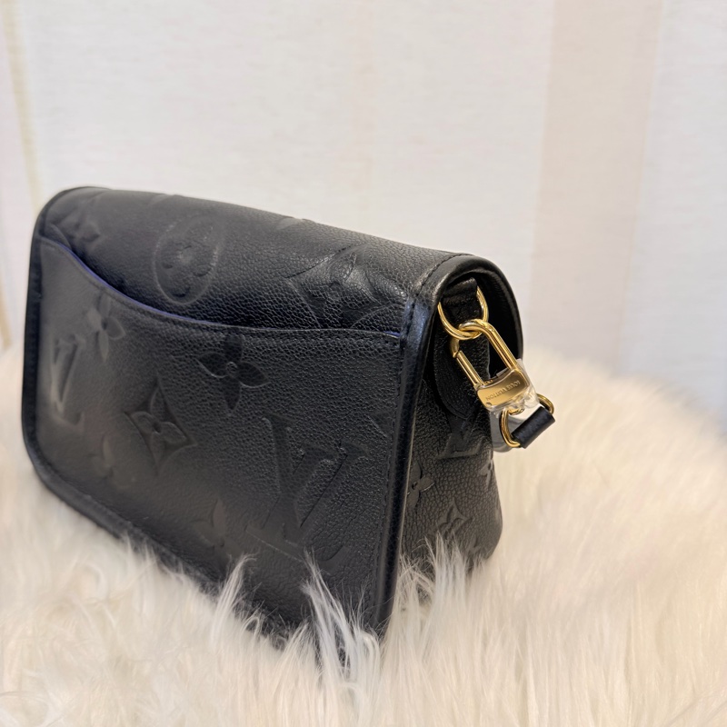 LV Diane 黑牛皮 皮革肩背帶 +斜背帶-9