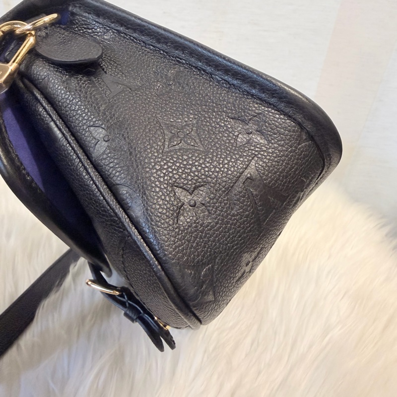 LV Diane 黑牛皮 皮革肩背帶 +斜背帶-11