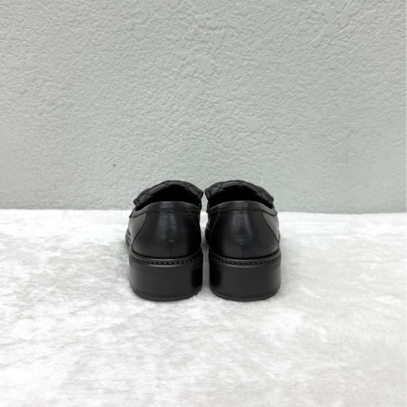 Chanel 香奈兒 經典 黑金 樂福鞋 女款 尺碼：36碼 已貼底-3