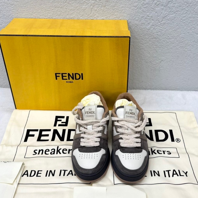 Fendi 芬迪 皮革 絨面 棕色拼接 白色 休閒鞋 板鞋 36碼-2