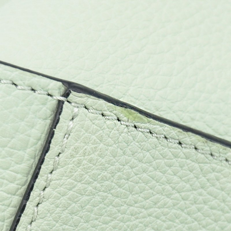 Loewe 展示品 Hammock 柔軟粒面小牛皮吊床包(氣泡綠)-7