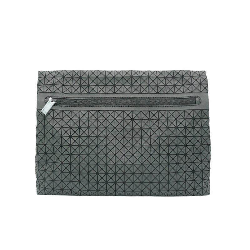Issey Miyake Bao Bao 幾何細方格釦式斜背包-2