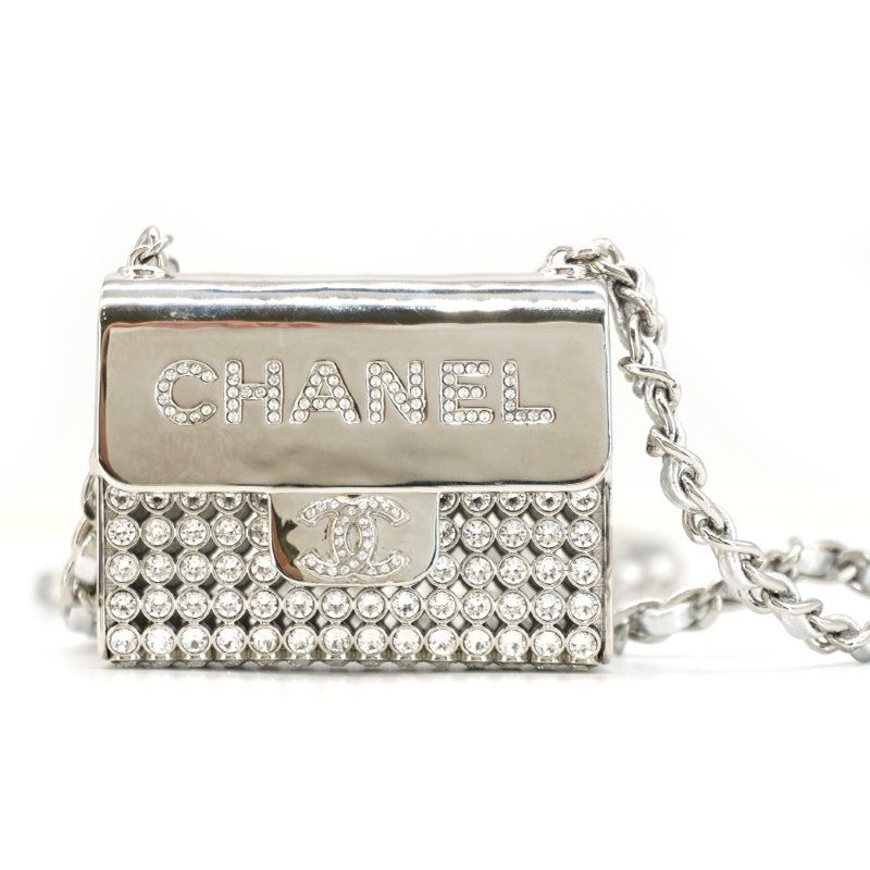 Chanel 展示品 皮穿鍊水鑽掀蓋迷你斜背包吊飾(銀)-4