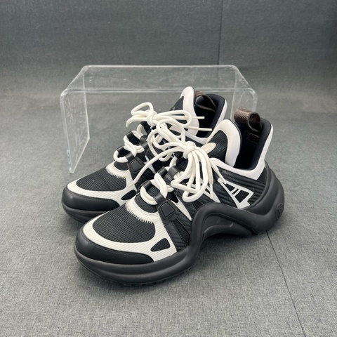 Louis Vuitton路易威登 archlight 黑白 38碼