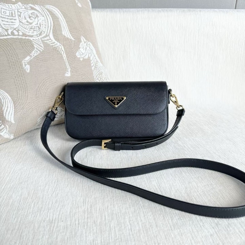 Prada 新款Saffiano斜背包 黑色金扣 20*12*4  95新 配件鏈條 肩帶 塵袋-2