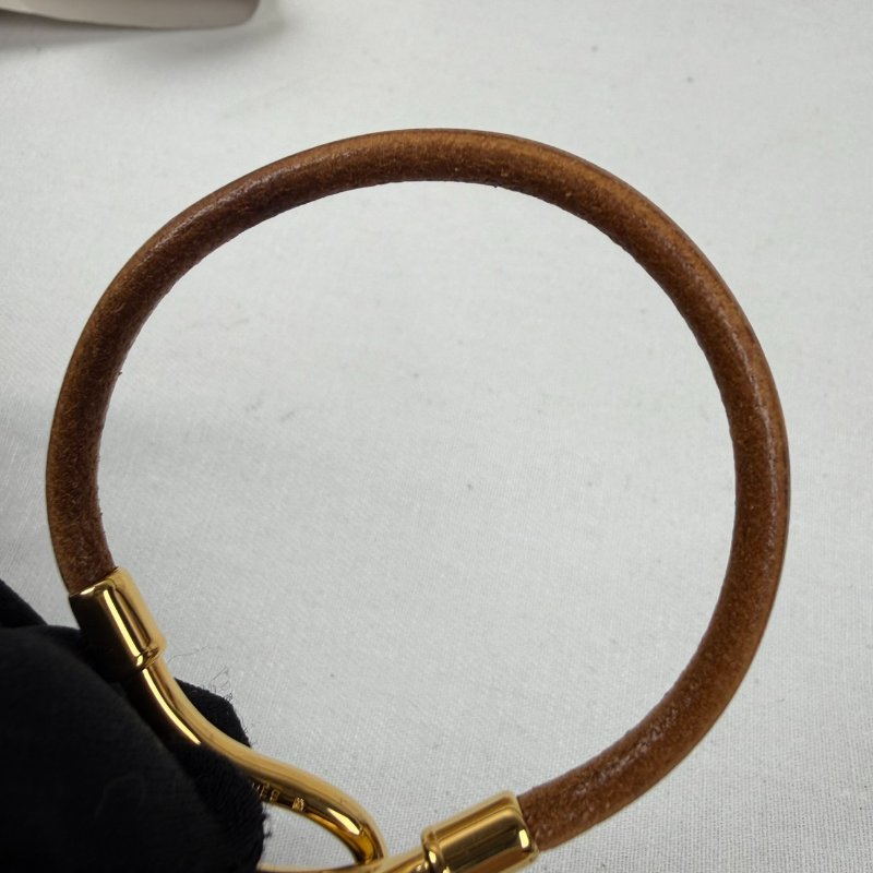 狀態良好 HERMES 愛馬仕 金勾單圈皮革手環 男女適用-6