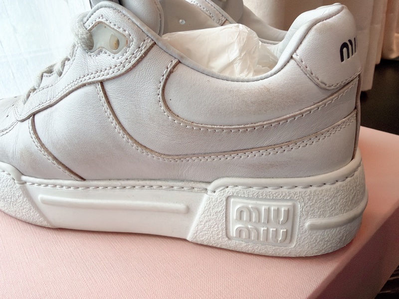 二手精品自賣❤️Miu Miu經典款髒髒厚底增高小白鞋👟休閒鞋.35.5號.有加鞋墊36可穿-3