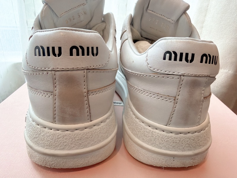 二手精品自賣❤️Miu Miu經典款髒髒厚底增高小白鞋👟休閒鞋.35.5號.有加鞋墊36可穿-4