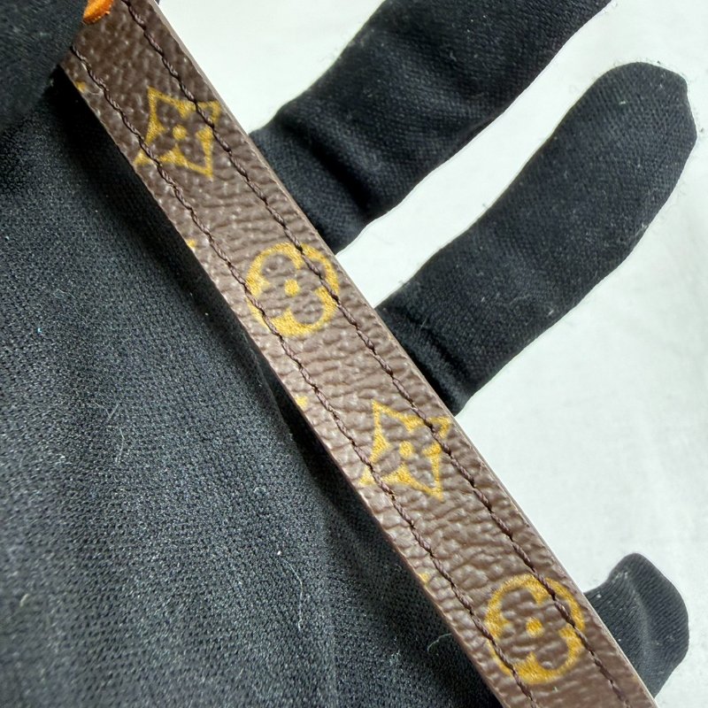 狀態良好 LV Monogram Theda Bracelet 老花 皮革手環 男女適用-7