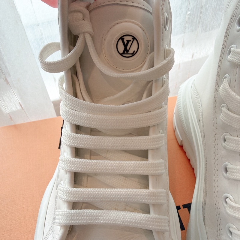 二手精品自賣❤️LV高筒老花皮標logo小白鞋.高筒鞋.餅乾鞋👟小增高效果.35號.全配-6
