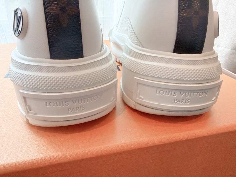 二手精品自賣❤️LV高筒老花皮標logo小白鞋.高筒鞋.餅乾鞋👟小增高效果.35號.全配-14