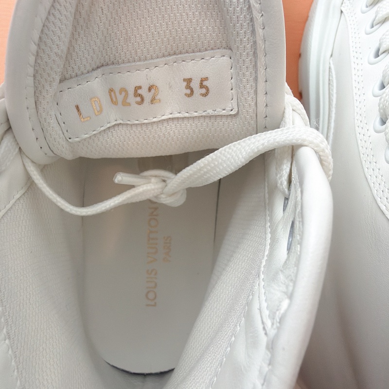二手精品自賣❤️LV高筒老花皮標logo小白鞋.高筒鞋.餅乾鞋👟小增高效果.35號.全配-19