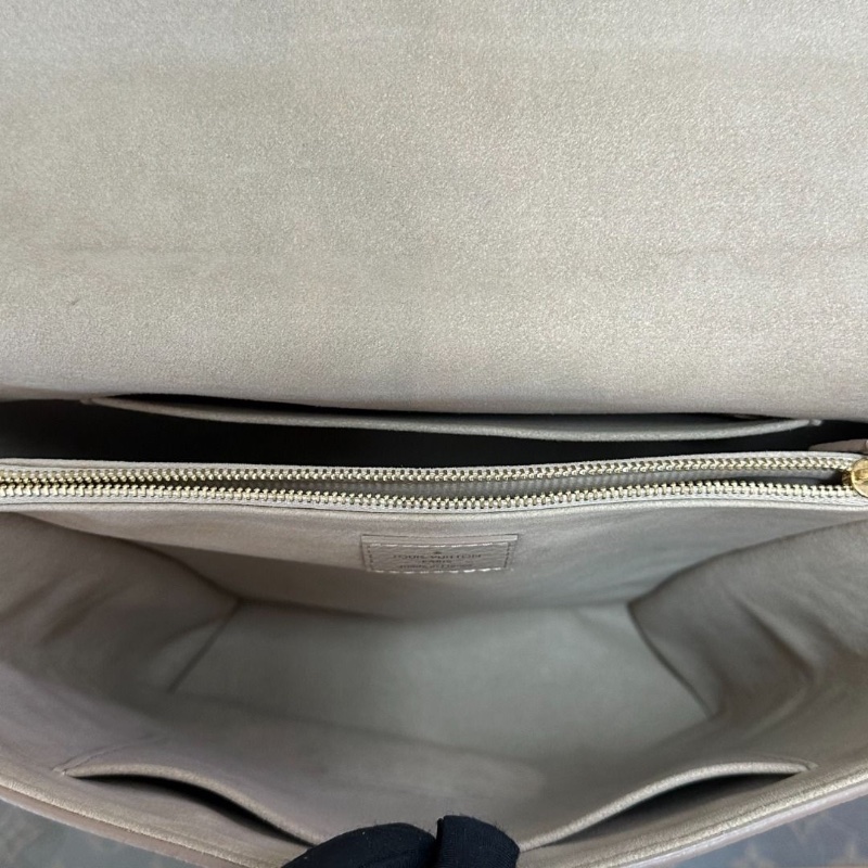 LV 大象灰金扣Volta牛皮 中號手提肩背斜背包 30*26*10.5 9新 配件塵袋-7