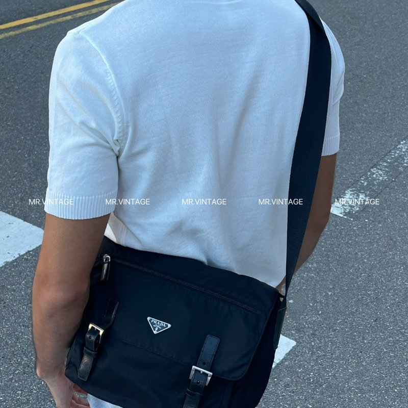 🏷Prada尼龍斜背包-1