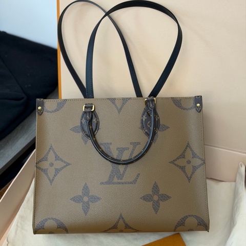 🌷新款芯片款！Louis Vuitton 路易威登 Onthego MM老花拚色 中號
