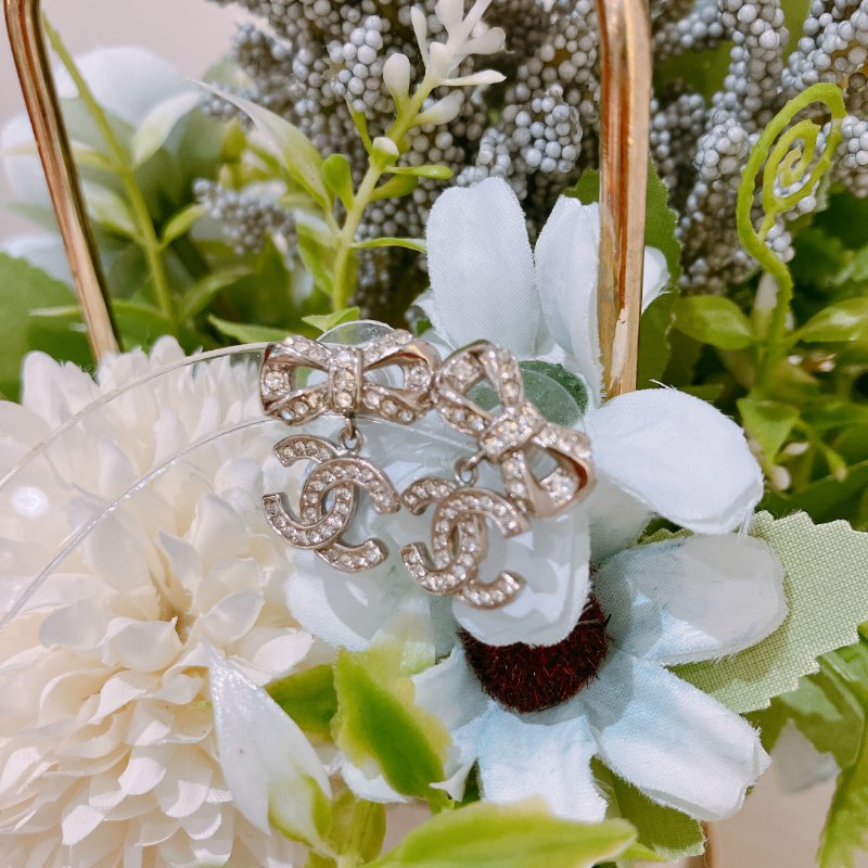 TK2000 香奈兒 蝴蝶水鑽 耳環 Chanel Ribbon With CC Logo Crystal x PHW Earrings-13