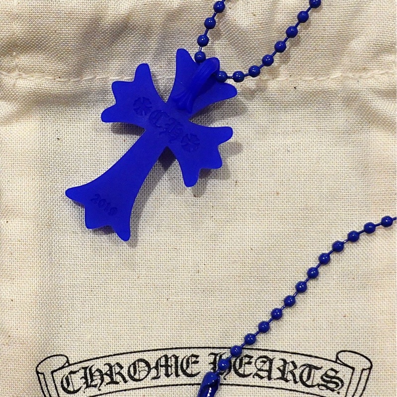 Chrome Hearts 克羅心 電光藍樹脂項鍊-6