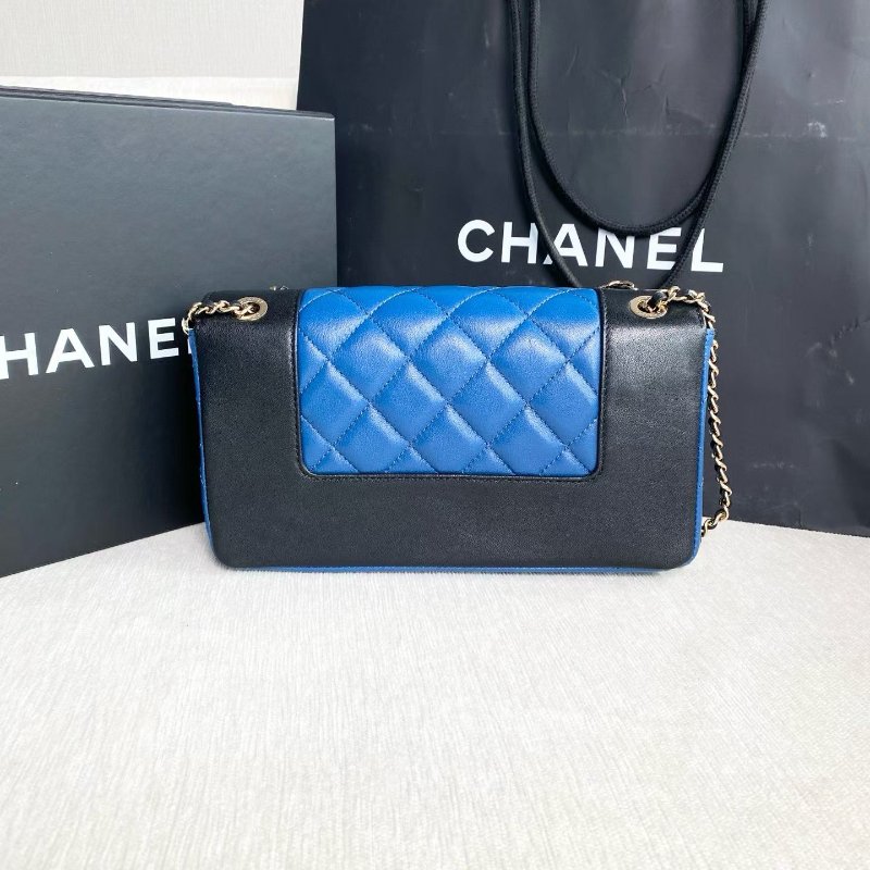 Chanel 琺瑯扣翻蓋鏈條包 黑藍拼色 金扣 牛皮 23*14*6 99新配件盒子 塵袋 保卡 購證-8
