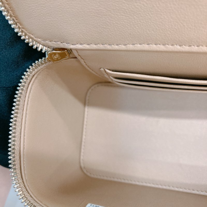 MS0723 Chanel 香奈兒米色化妝盒子鏈條包 金扣 Vanity Case Gold Bead Beige x GHW-17
