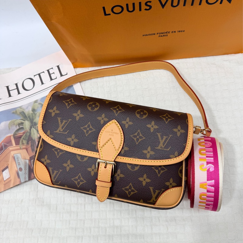 LV Diane 法棍包-0