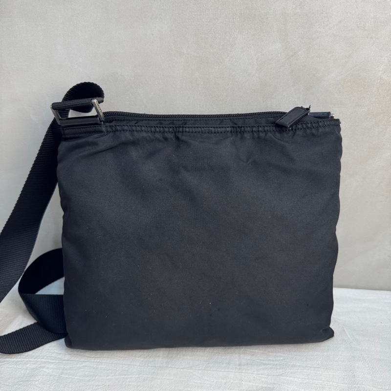 【赫蒂國際精品】Prada 黑色尼龍斜背包 vintage 二手 中古-6
