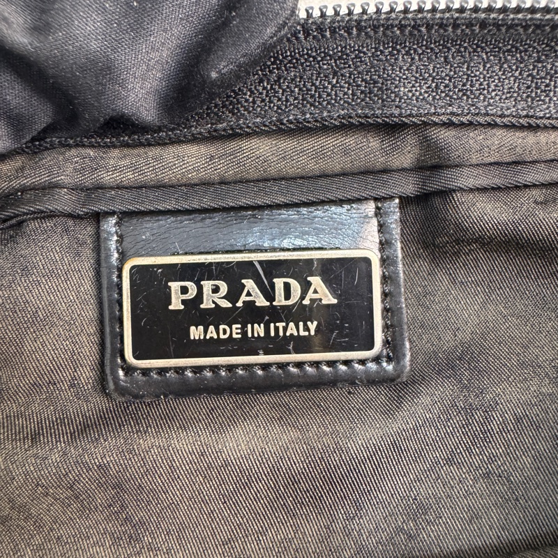 【赫蒂國際精品】Prada 黑色尼龍斜背包 vintage 二手 中古-21