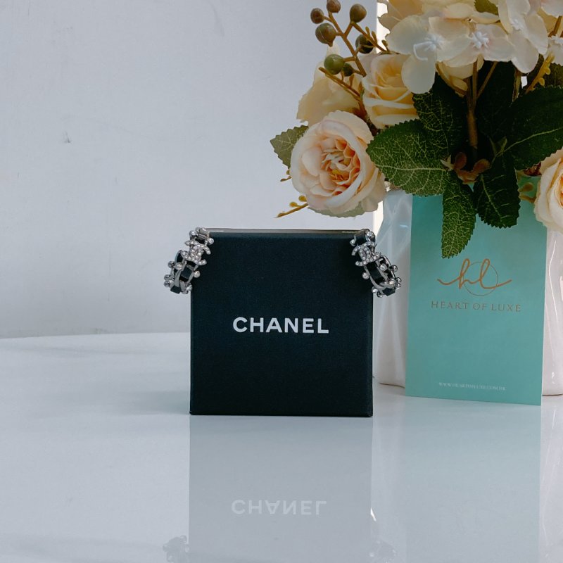 MS0720 Chanel 香奈兒雙C牛皮銀扣耳環 CC Logo Hooping Chain and Calfskin Black x PHW-0