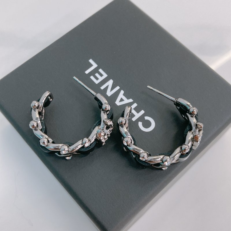 MS0720 Chanel 香奈兒雙C牛皮銀扣耳環 CC Logo Hooping Chain and Calfskin Black x PHW-6