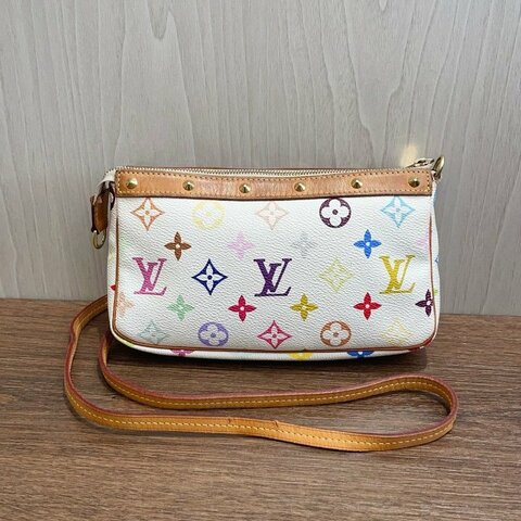 路易威登/Louis Vuitton 白三彩麻將包