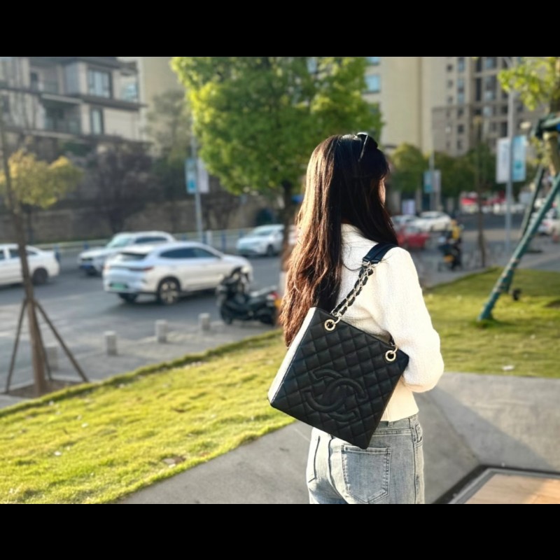 香奈兒 Chanel 黑色 荔枝皮 PST 鍊條包 肩背包 手提包-5