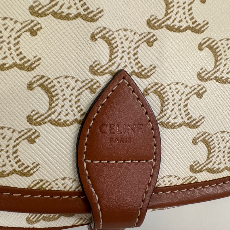Celine 米白 Medium Folco馬鞍包-6