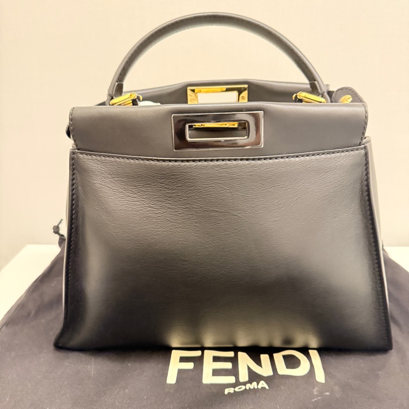 FENDI PEEKABOO包 霧黑 金扣 中號-1