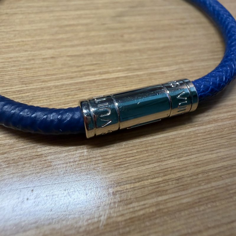 Louis Vuitton Split Bracelet 手鈪 (Model No.: M8155D)-4