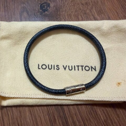 Louis Vuitton Keep It Bracelet 手鈪 (Model No.: M8152E)