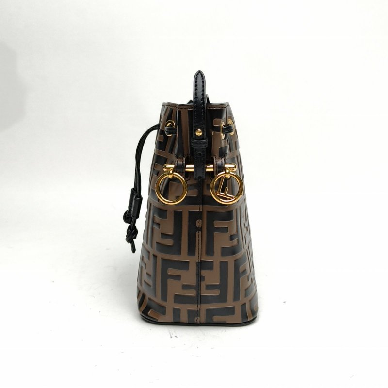 FENDI MONTRESOR迷你水桶包老花牛皮金扣肩背包-1
